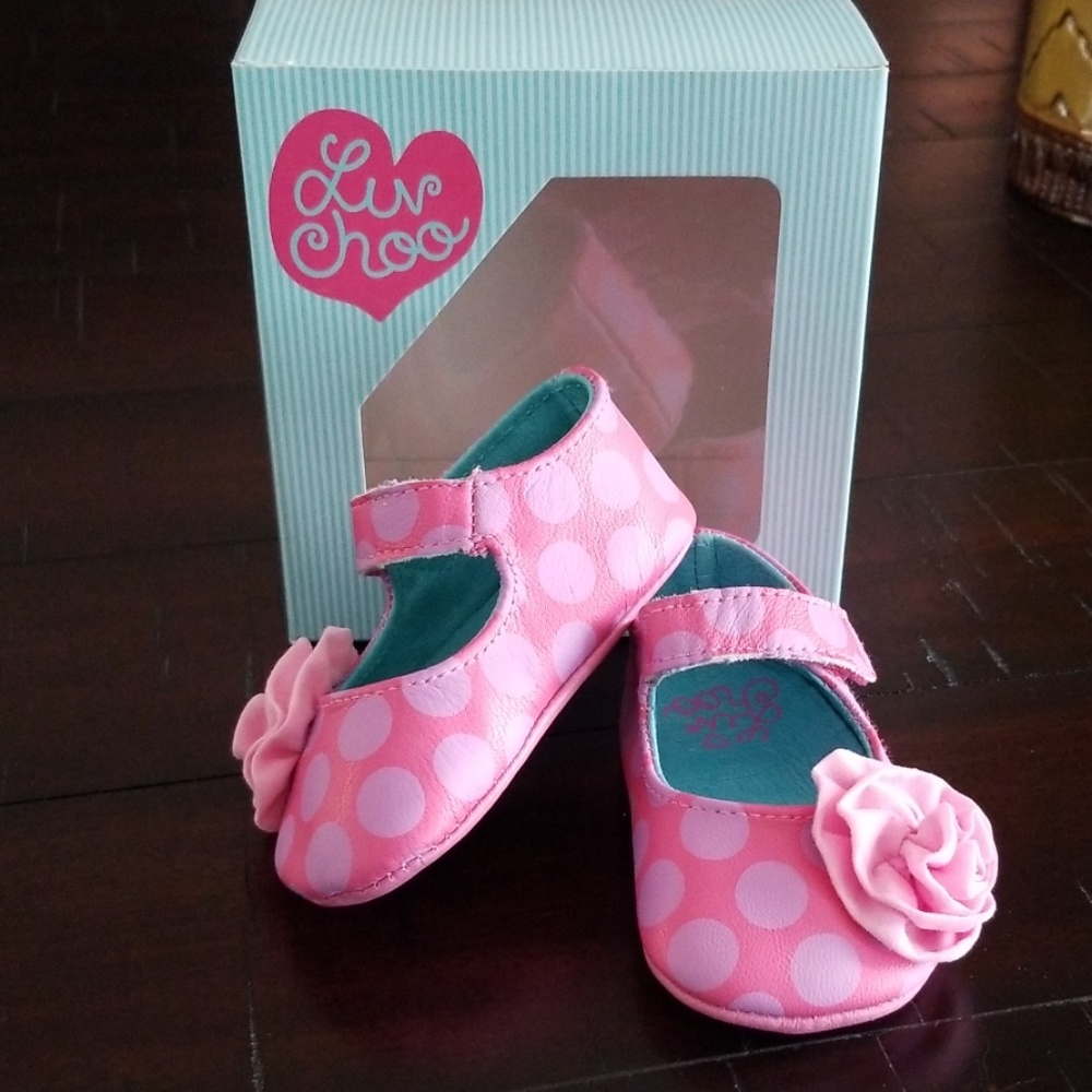 Luv Choo Rose Baby Shoes size 2